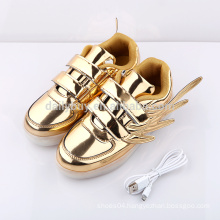 Kids fashion wing pattern chargeable low cut led shoes casual shoes